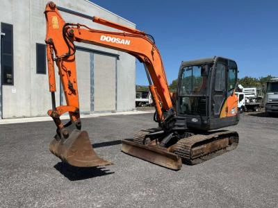Doosan DX55