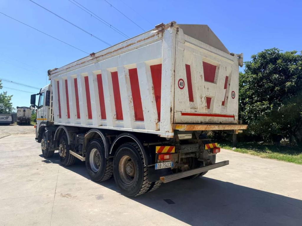 Volvo FM 12 440 Foto 11