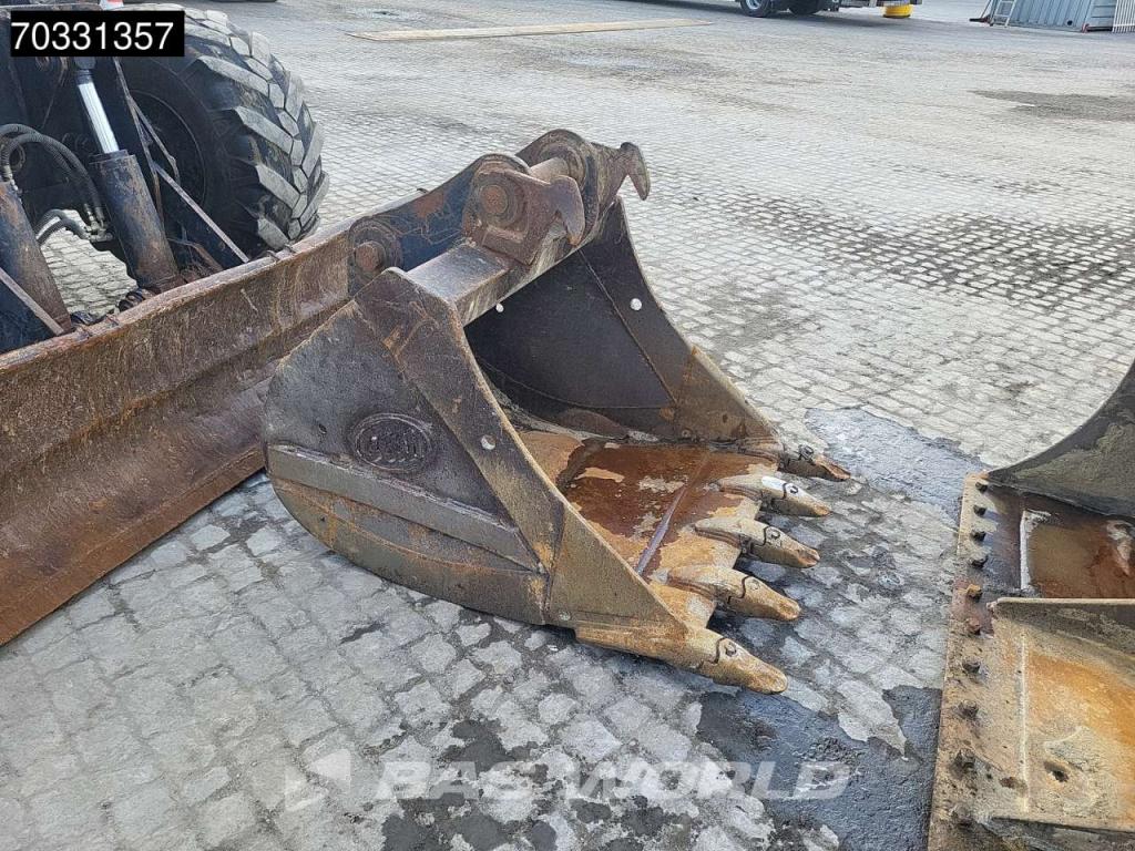 JCB JS145 W Foto 12
