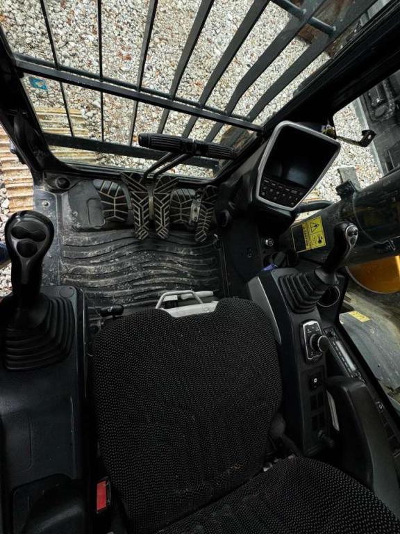 Hyundai HX520L Foto 9
