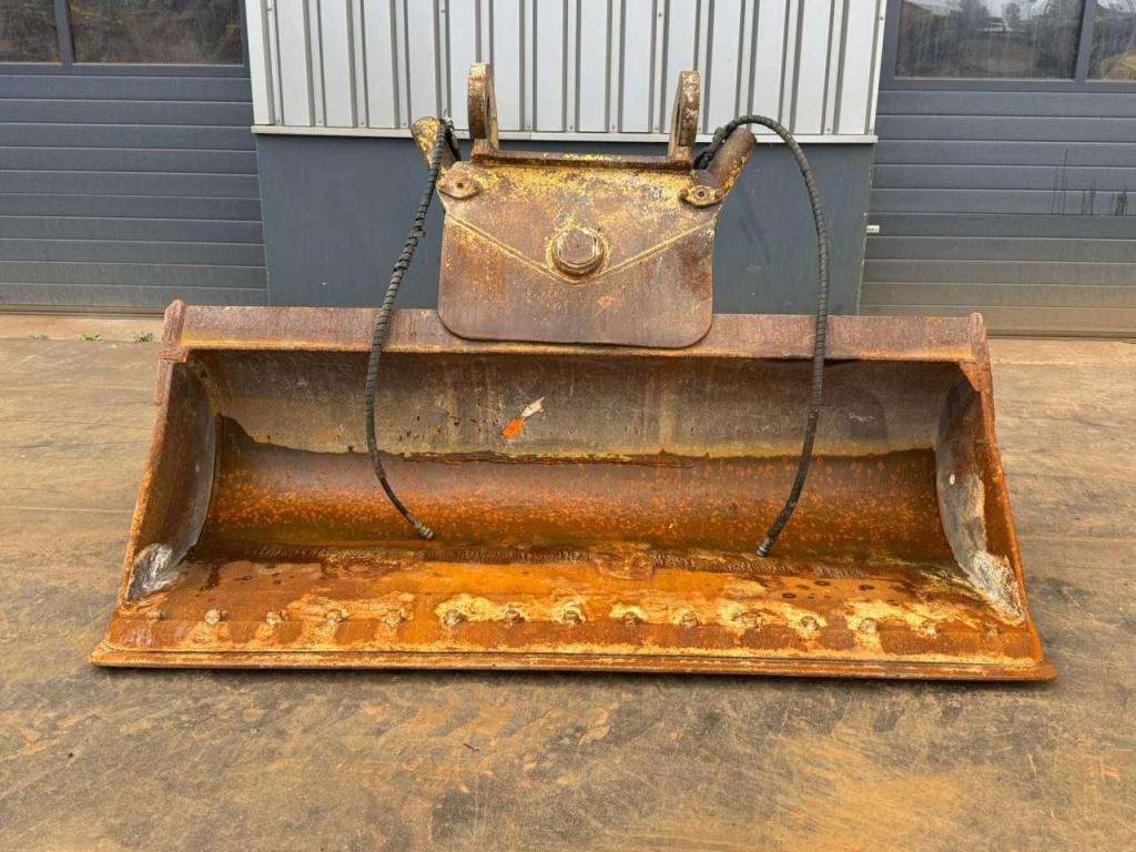 Verachtert NGT-5-35-240 CW45S Tilting Bucket Foto 1