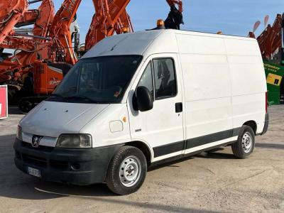 Peugeot Boxer in vendita da MASSUCCO T. Srl