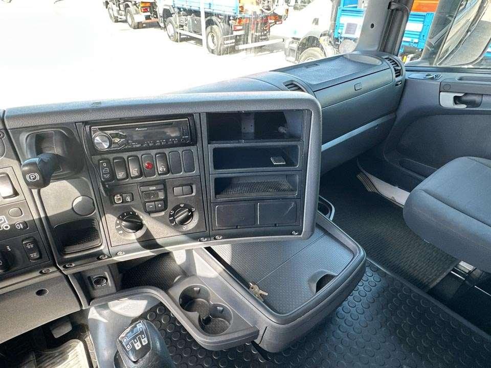Scania R480 8X2 Foto 21