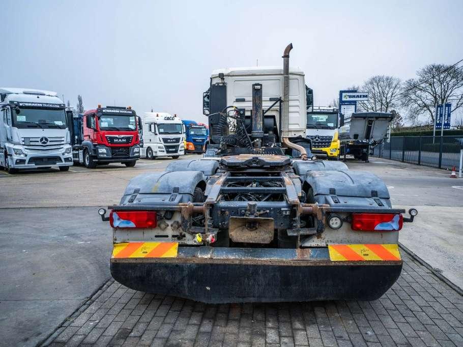 Man TGS 33.440 BLS - MANUAL - BIG AXLES Foto 5
