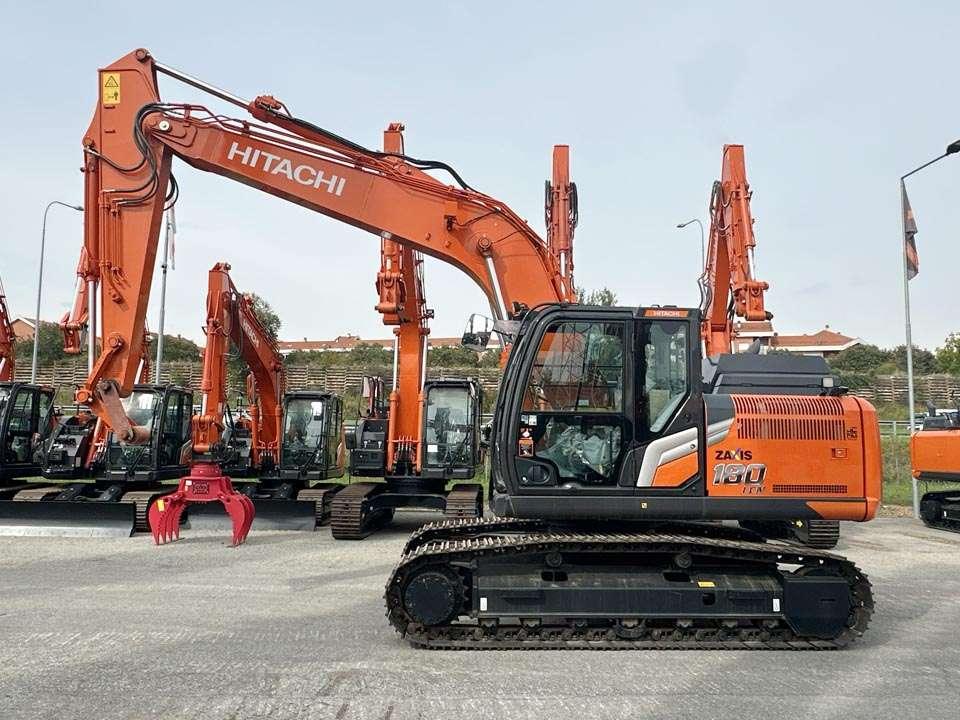 Hitachi ZX180LCN-7 Foto 2