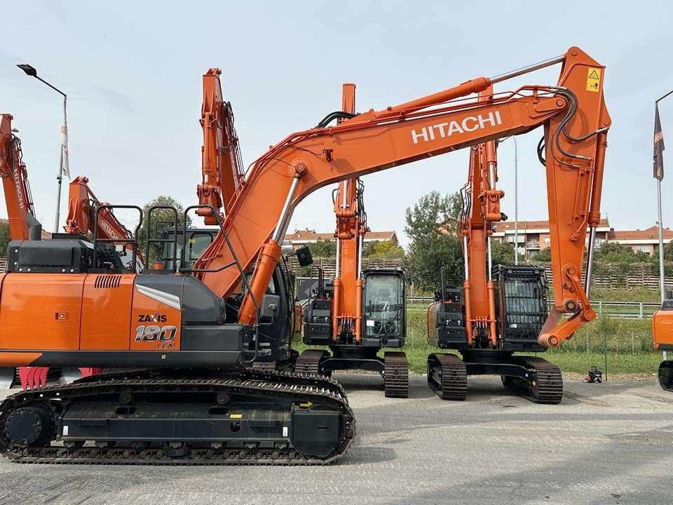 Hitachi ZX180LCN-7 Foto 20