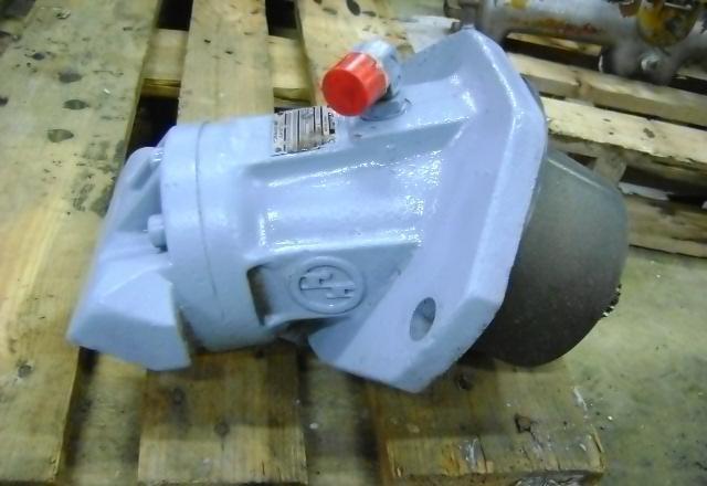 Motore idraulico di traino per PMI 930 Foto 1