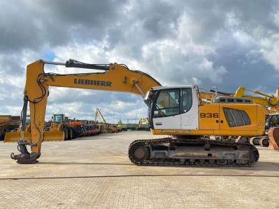 Liebherr R936NLC in vendita da Big Machinery