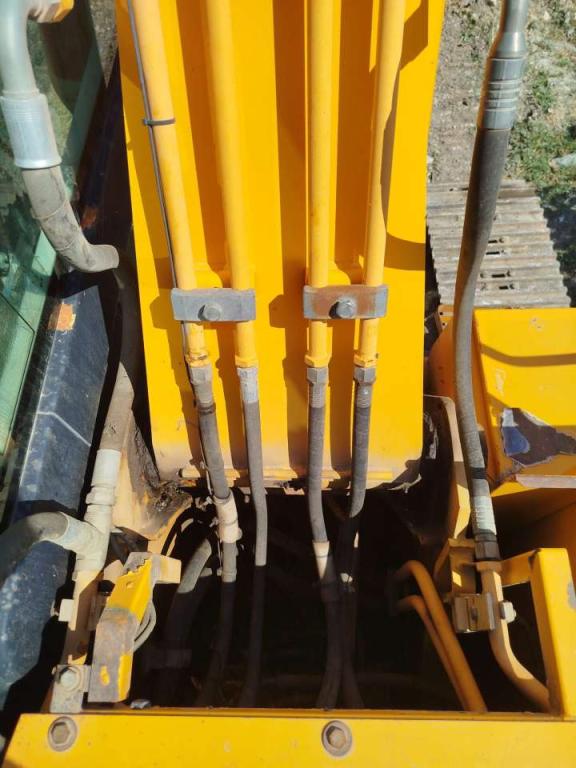 JCB JS130 Foto 3