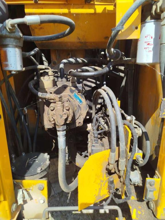 JCB JS130 Foto 5