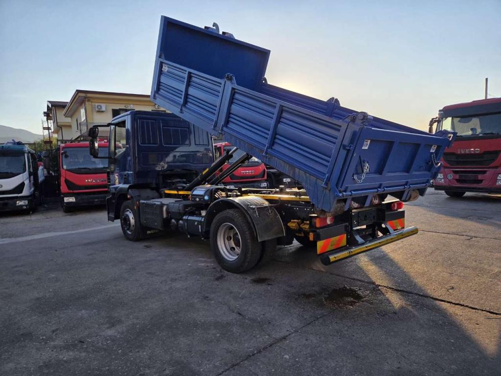 Iveco EUROCARGO CUBE 120-220 Foto 26