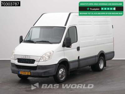Iveco Daily 40C15 3.0L Dubbellucht 150PK L3H2 150PK 3,5t Trekhaak Airco Cruise L3 Airco Trekhaak Cruise c in vendita da BAS World B.V.