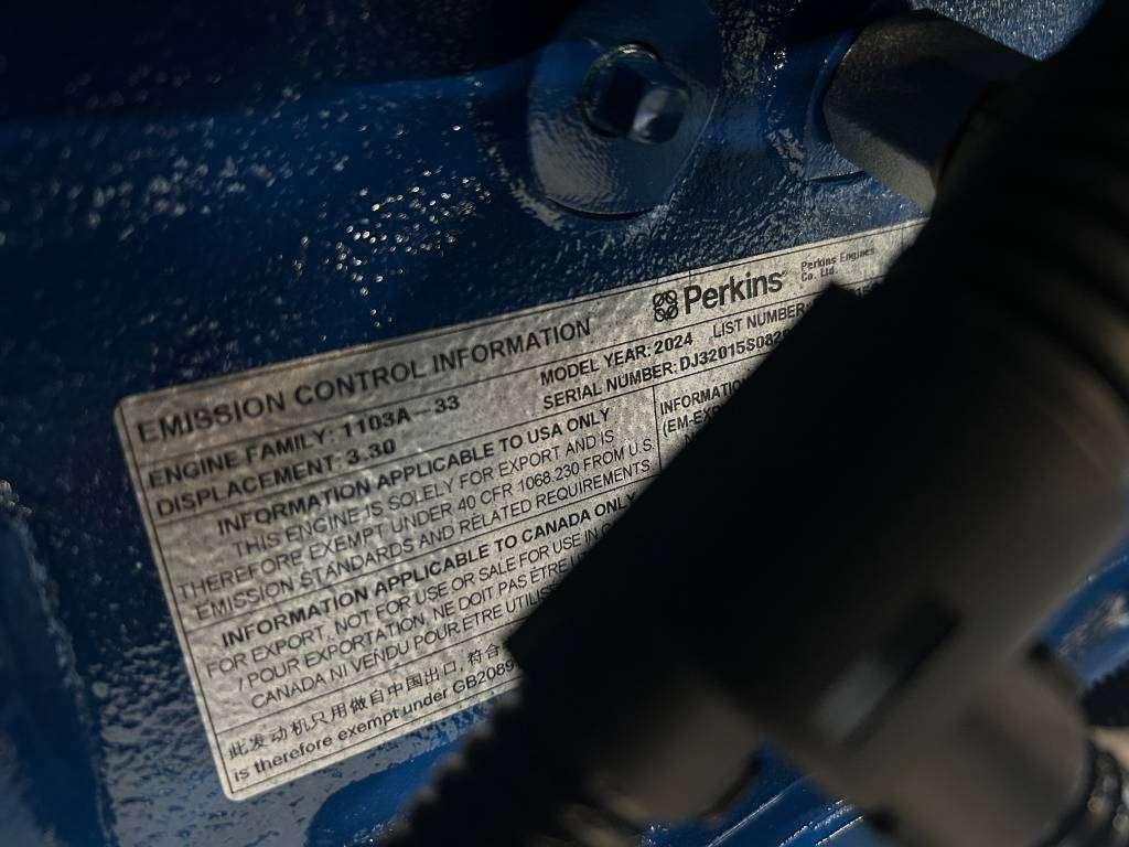 FG Wilson P33-3 - 33 kVA Open Genset - DPX-16003-O Foto 11