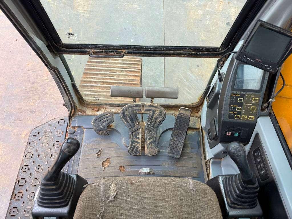 Hyundai R500LC-7A - Quick Coupler / Hammer Lines Foto 9
