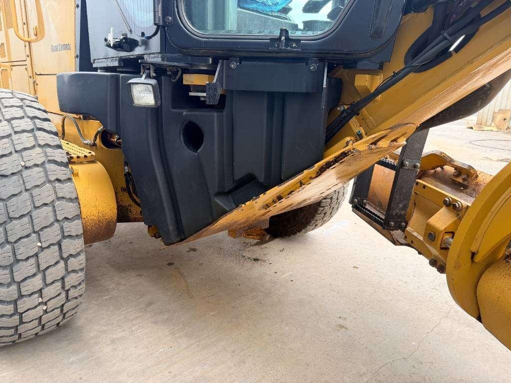 Caterpillar 140M3 Foto 25
