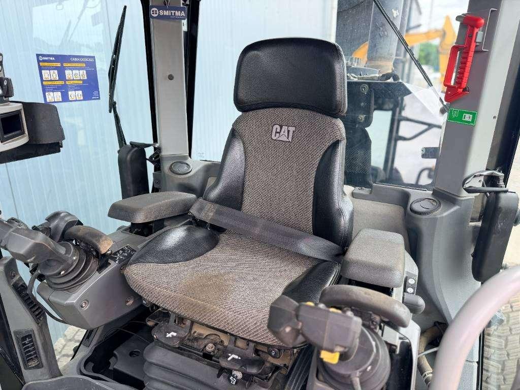 Caterpillar 140M3 Foto 30