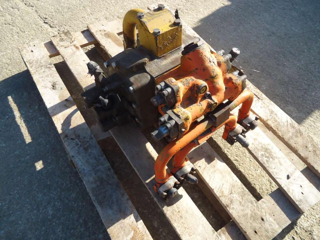 Distributore idraulico per Fiat Hitachi FR220 Foto 2