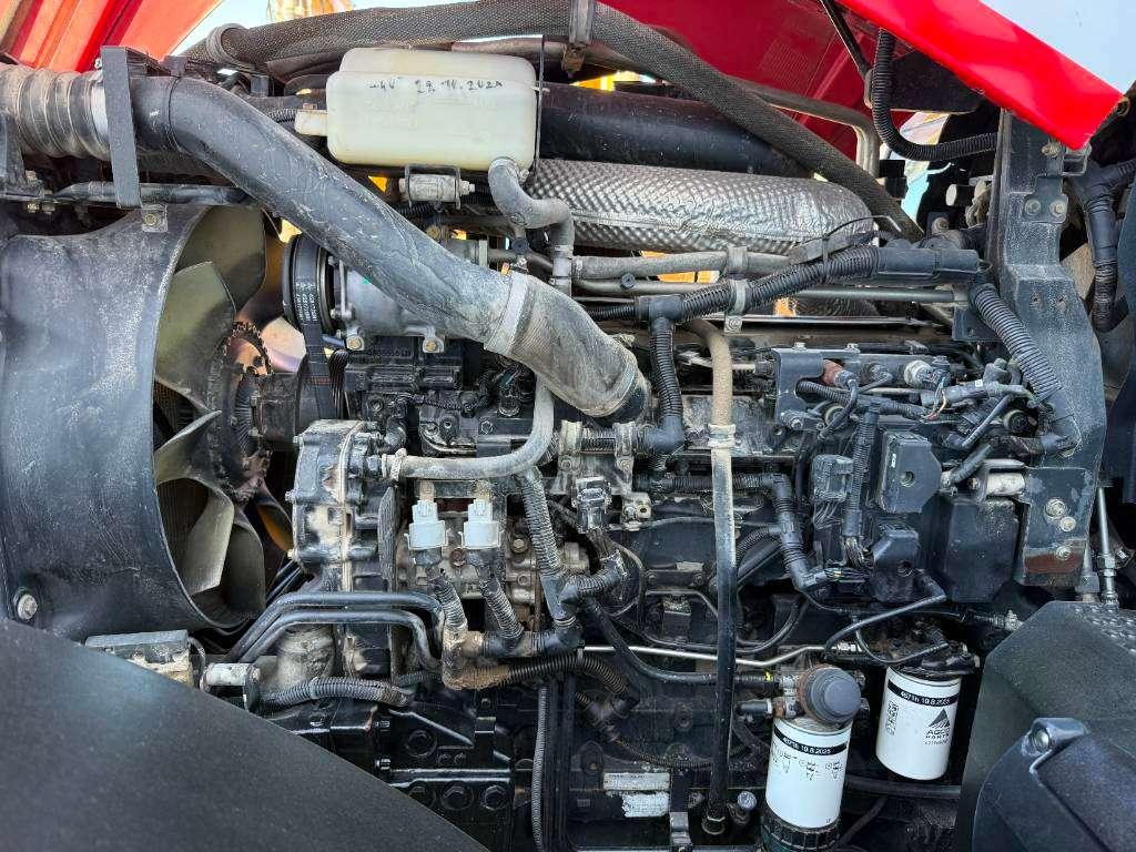 Massey Ferguson 6480 Dyna 6 - Front PTO / Air System Foto 26