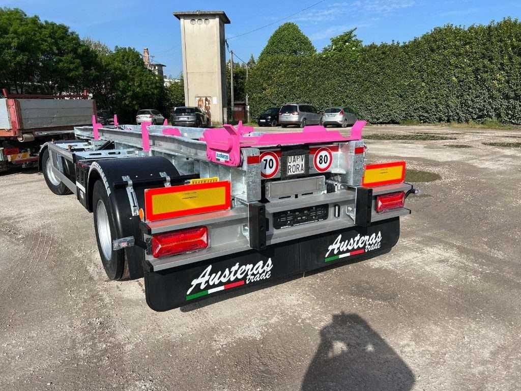 Austeras SCARRABILE Foto 4