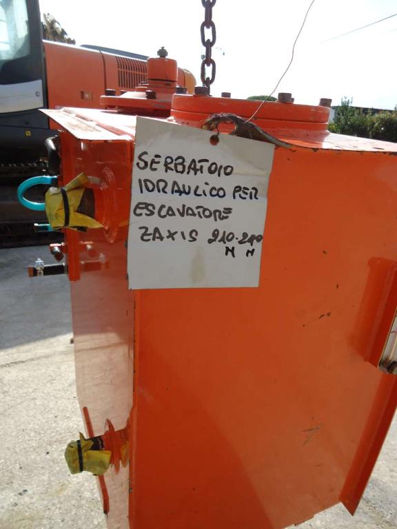 Serbatoio olio idraulico per Hitachi ZAXIS 210N - 240N Foto 2