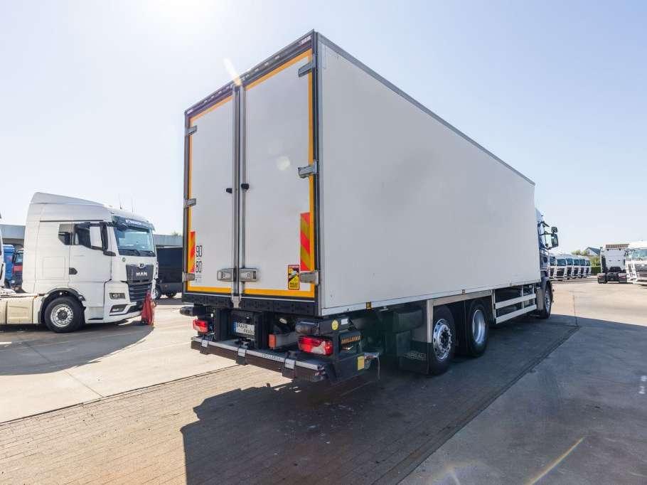 Scania R410 6X2+CHEREAU+CARRIER 1150 U MT-TRI-TEMP+DHOLLANDIA 2.5T. Foto 4