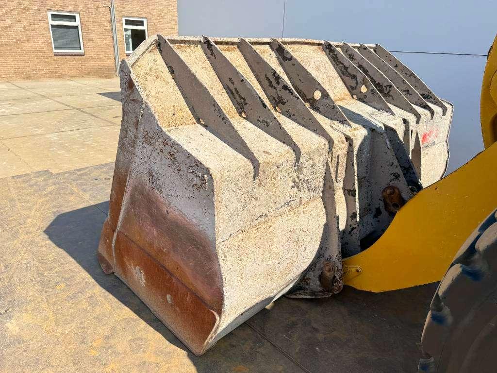 Caterpillar 972M - German Machine / Automatic Greasing Foto 23