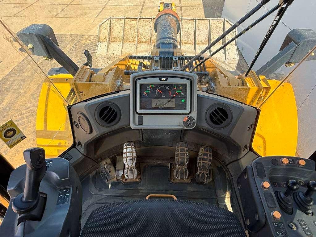 Caterpillar 972M - German Machine / Automatic Greasing Foto 9