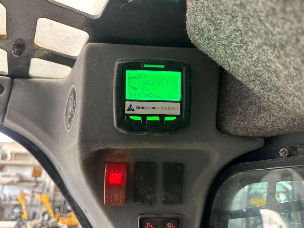 Gehl R220 Foto 6
