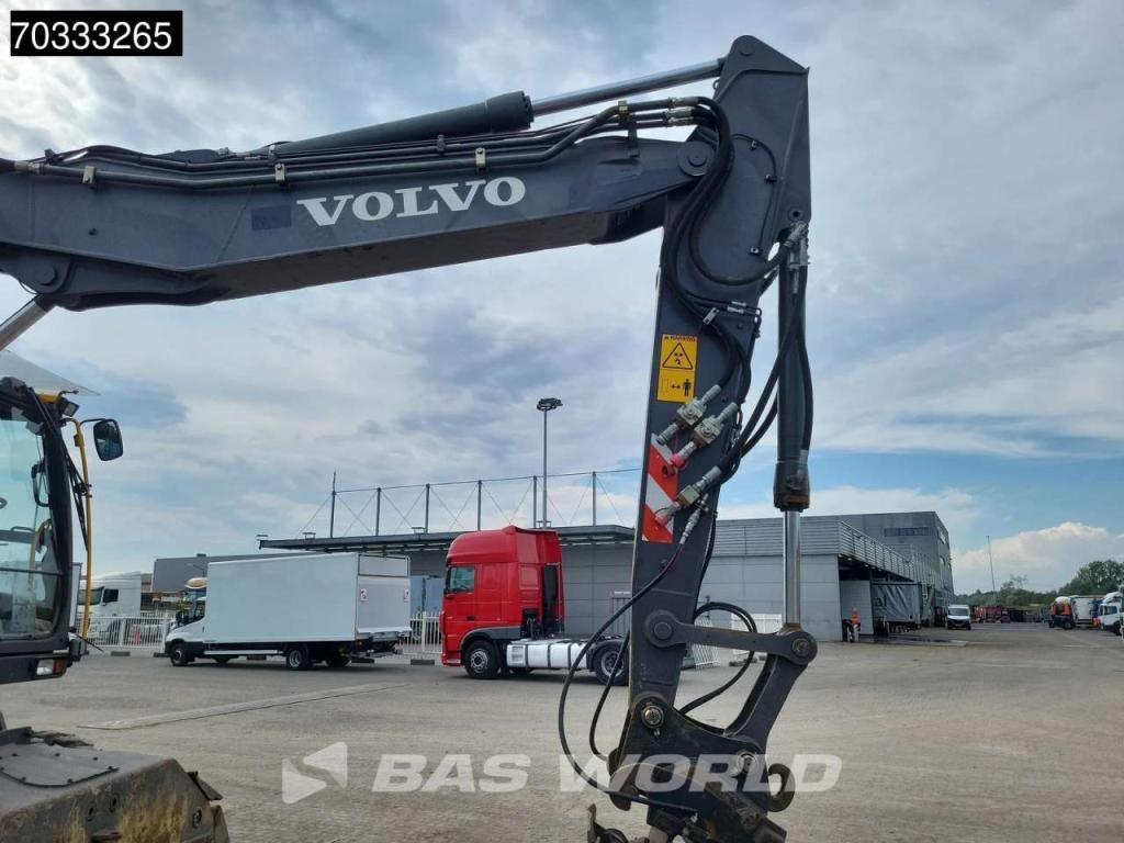 Volvo EW180 D Foto 10