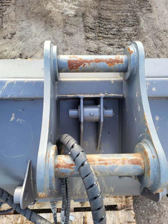 1800 mm UNI80 for 22 ton excavators Benna miscelatrice Foto 4