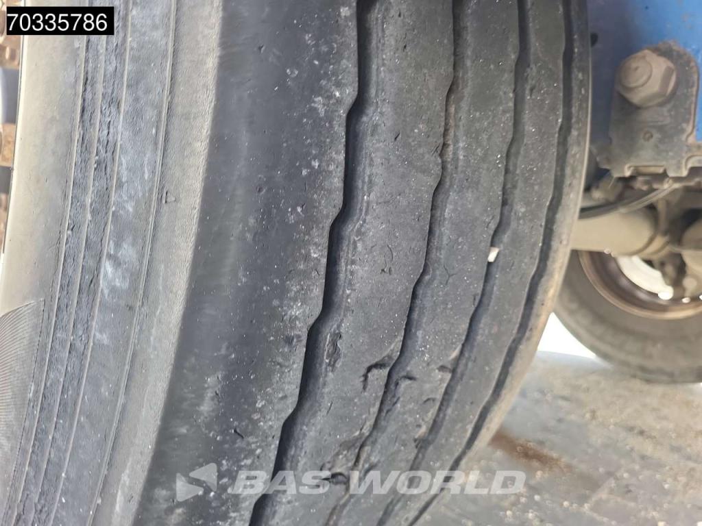 Schmitz SGF*S3 ISO Lift Axle Foto 17