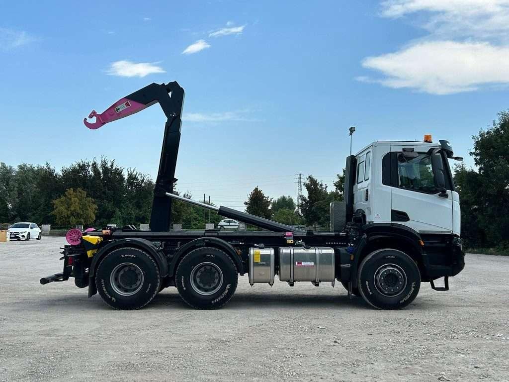 Iveco TRAKKER T-WAY AD380T NUOVO SCARRABILE Foto 6