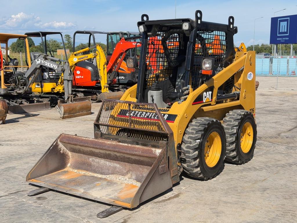 Caterpillar 226 Foto 1