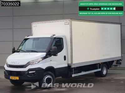 Iveco Daily 72C18 3.0L 1000KG Laadklep Automaat Dubbellucht 180PK Bakwagen Airco Cruise Camera Euro6 Meub in vendita da BAS World B.V.