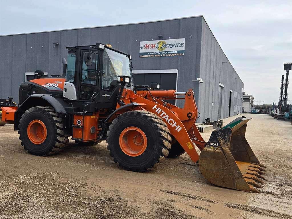 Hitachi ZW150-6 Foto 1