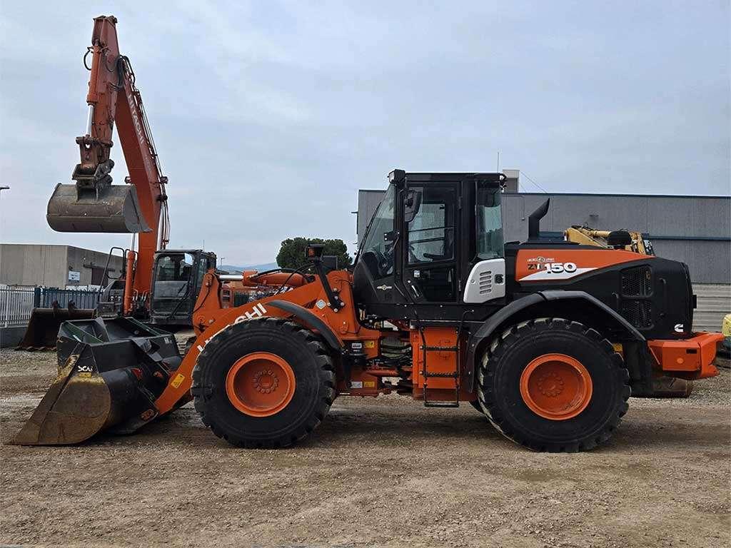 Hitachi ZW150-6 Foto 6