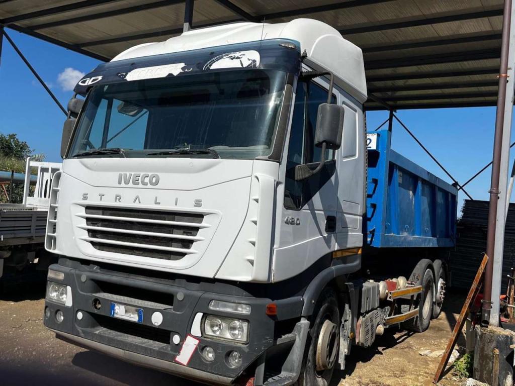 Iveco 480 Foto 1