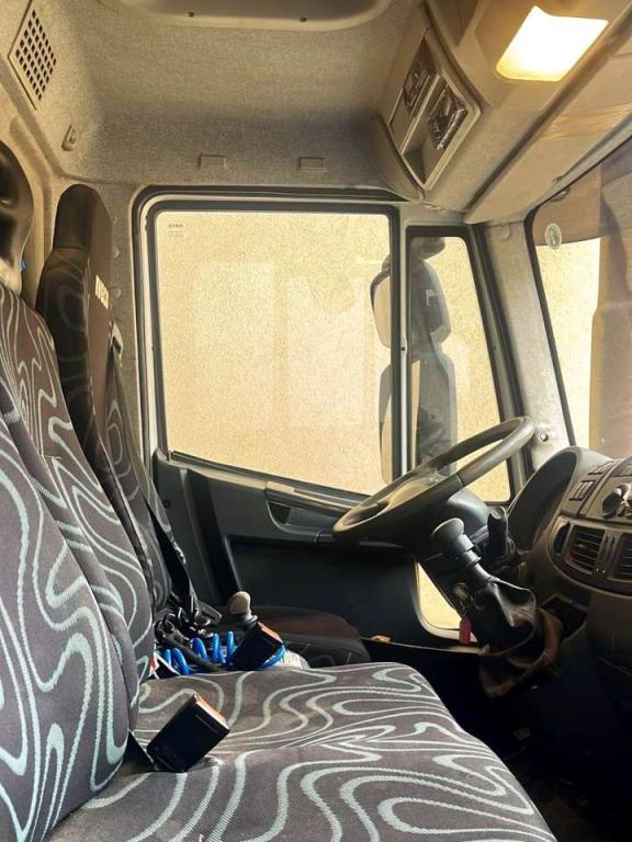 Iveco 120EL22 Foto 5