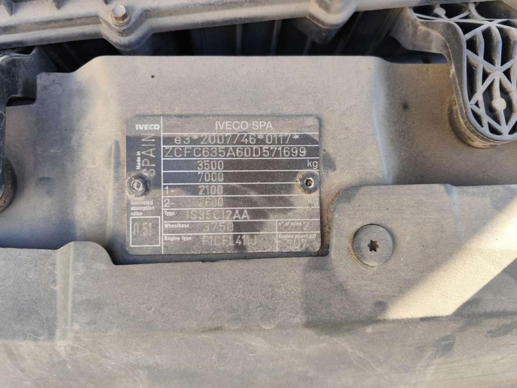 Iveco DAILY 35-150 Foto 16