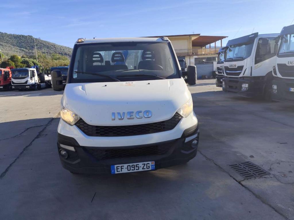 Iveco DAILY 35-150 Foto 5