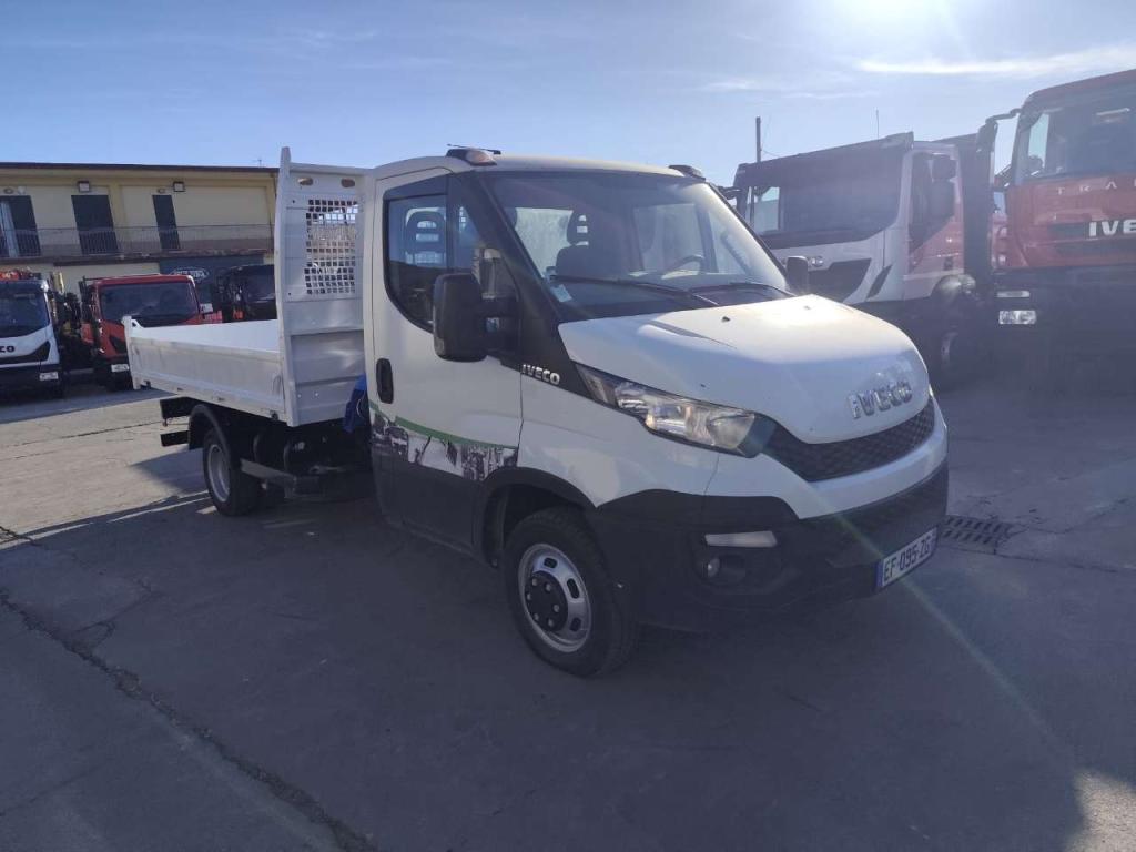 Iveco DAILY 35-150 Foto 6