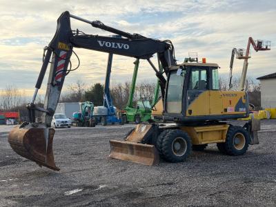 Volvo EW160 in vendita da Big Machinery Srl