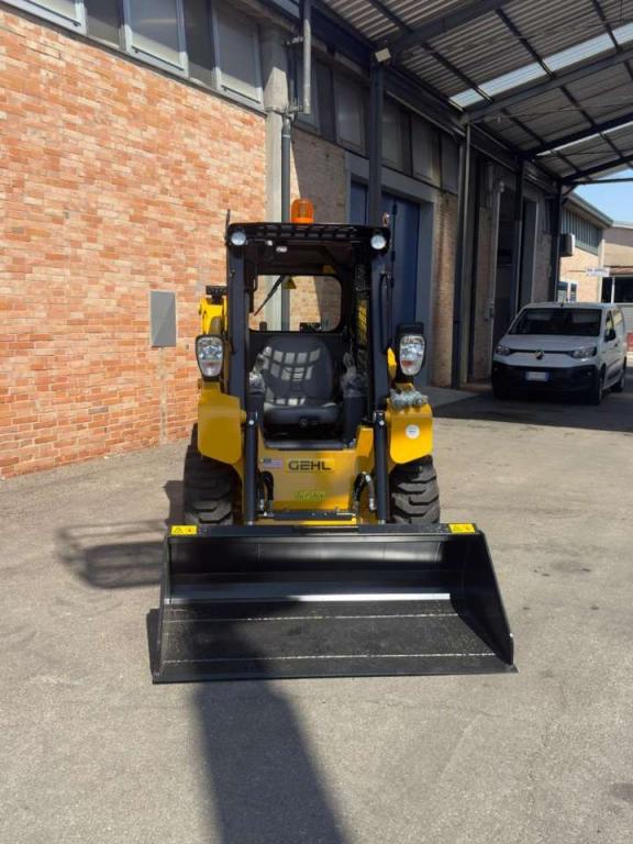 Gehl R135 Foto 14