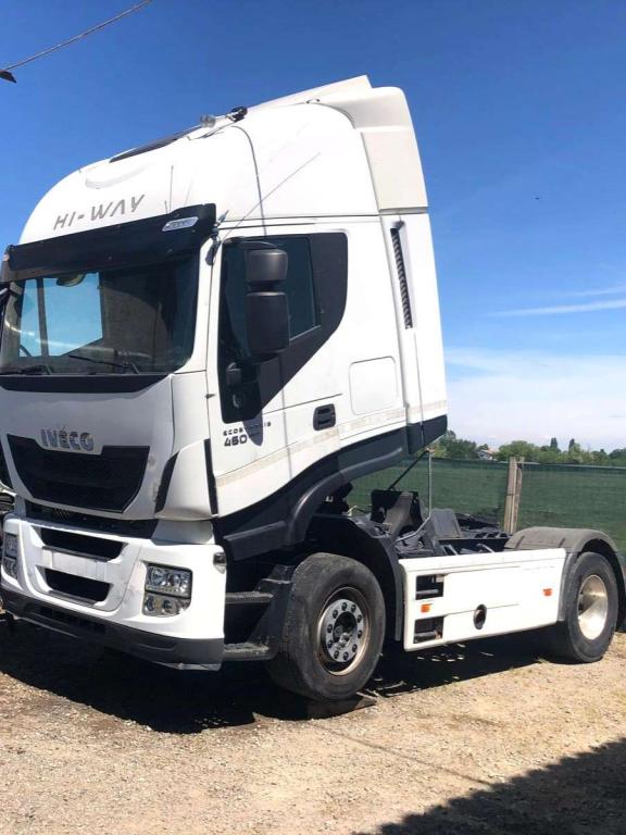 Iveco STRALIS Foto 2