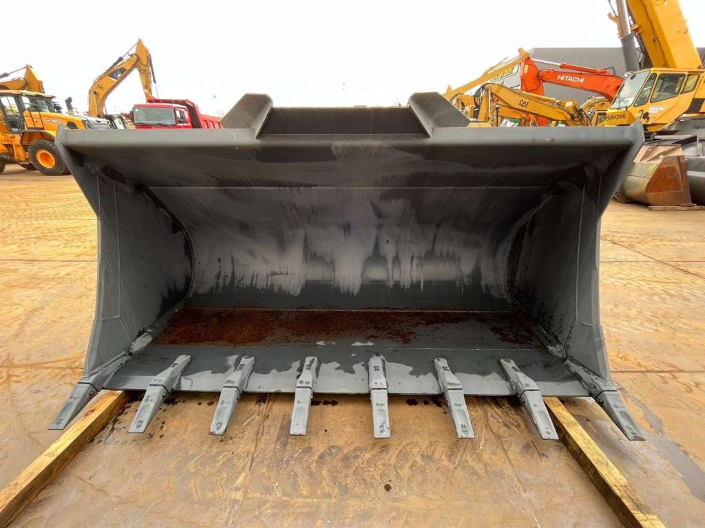 Doosan DL450-3 bucket 4700 l Foto 8