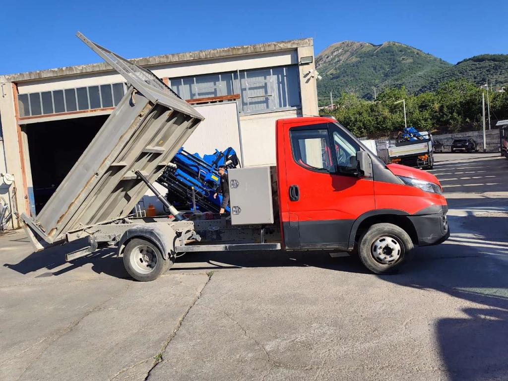 Iveco DAILY 35-130 Foto 7