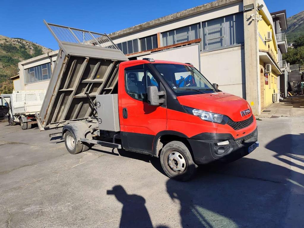 Iveco DAILY 35-130 Foto 9