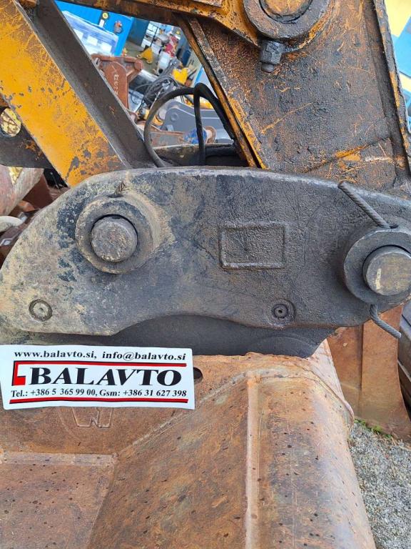 UNI80 for 20-25 ton excavators Attacco rapido idraulico Foto 4