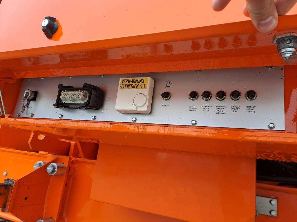 Spierings SK 597 AT4 E-lift (48m) Foto 9