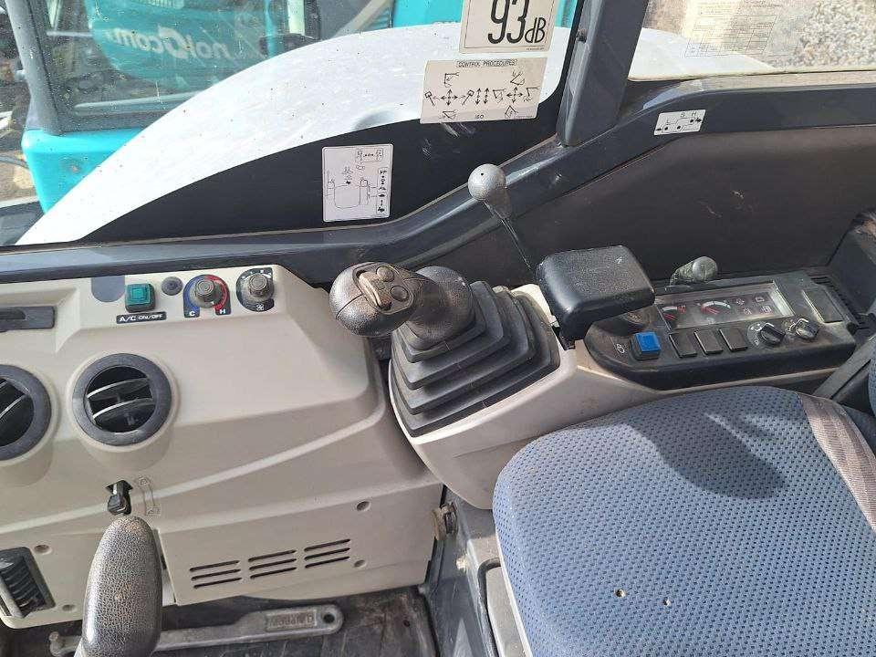 Kobelco SK30SR-6 Foto 5